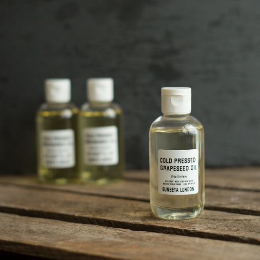 grapeseed oil, grape oil, light oil for skincare, light oil, diy massage oil