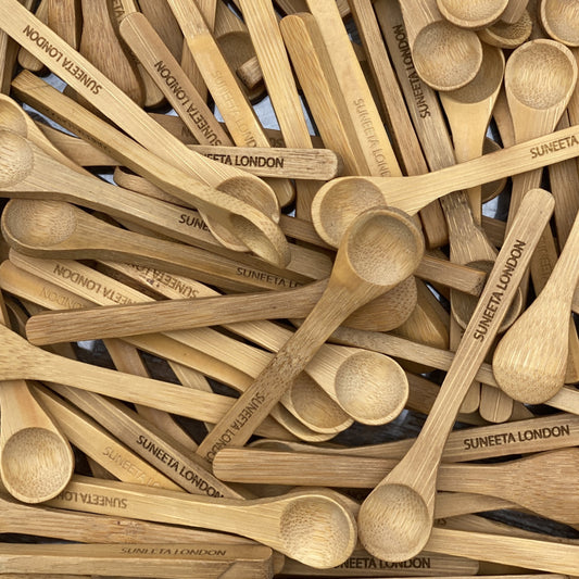 wooden spoon, wooden accessory, sustainable accessory, bamboo accessory, reusable accessory, wooden spatula, spatula, suneeta London, suneeta cosmetics, suneeta spoon, bamboo wooden spoon