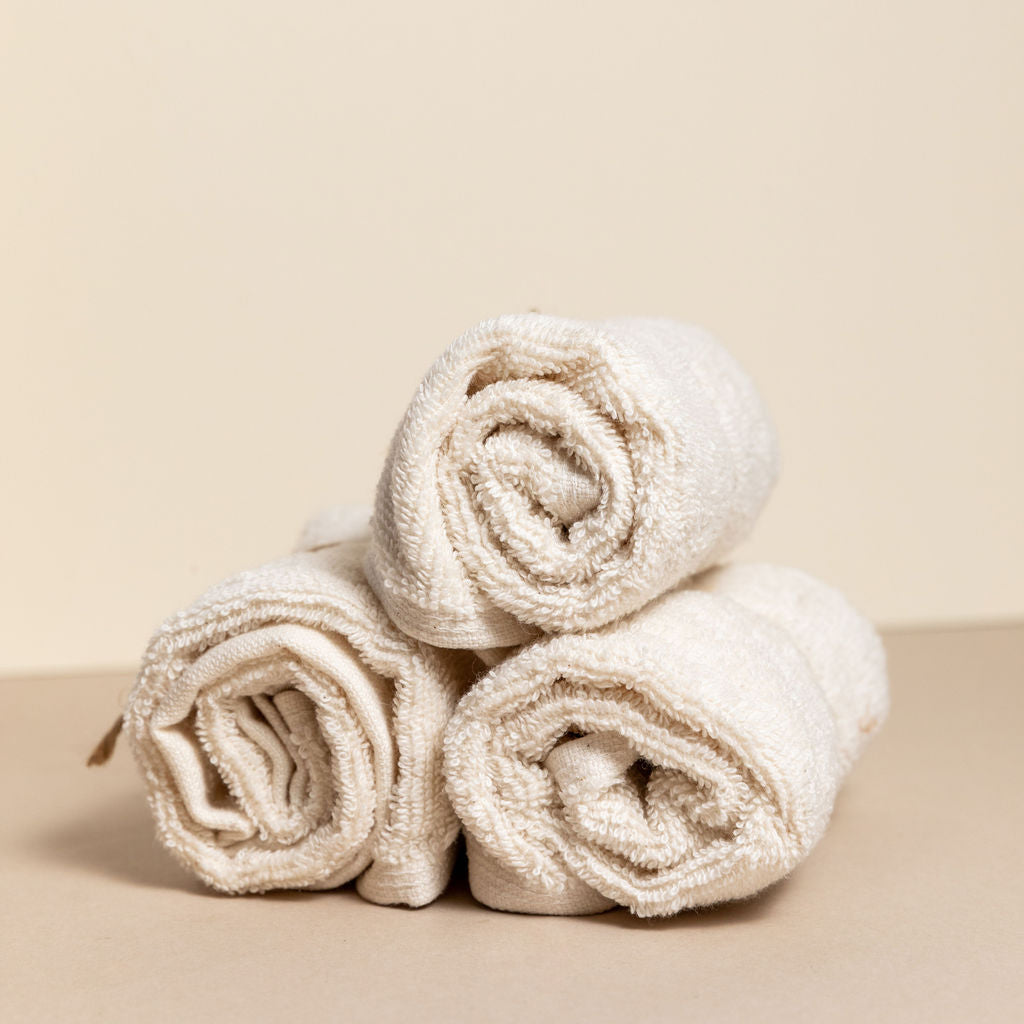 use warm water to use the organic cotton face flannel to dampen skin or to remove suneeta London's natural facial cleansers