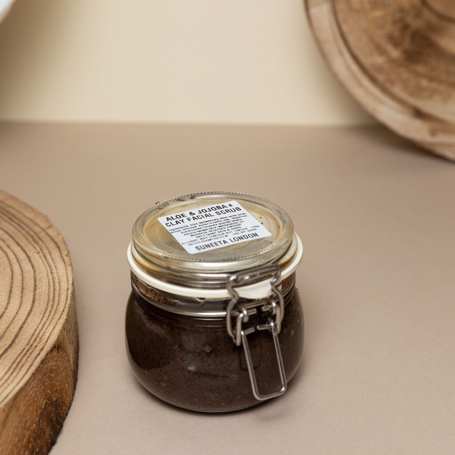 jar of aloe and jojoba face scrub, suneeta scrub, face scrub, suneeta london