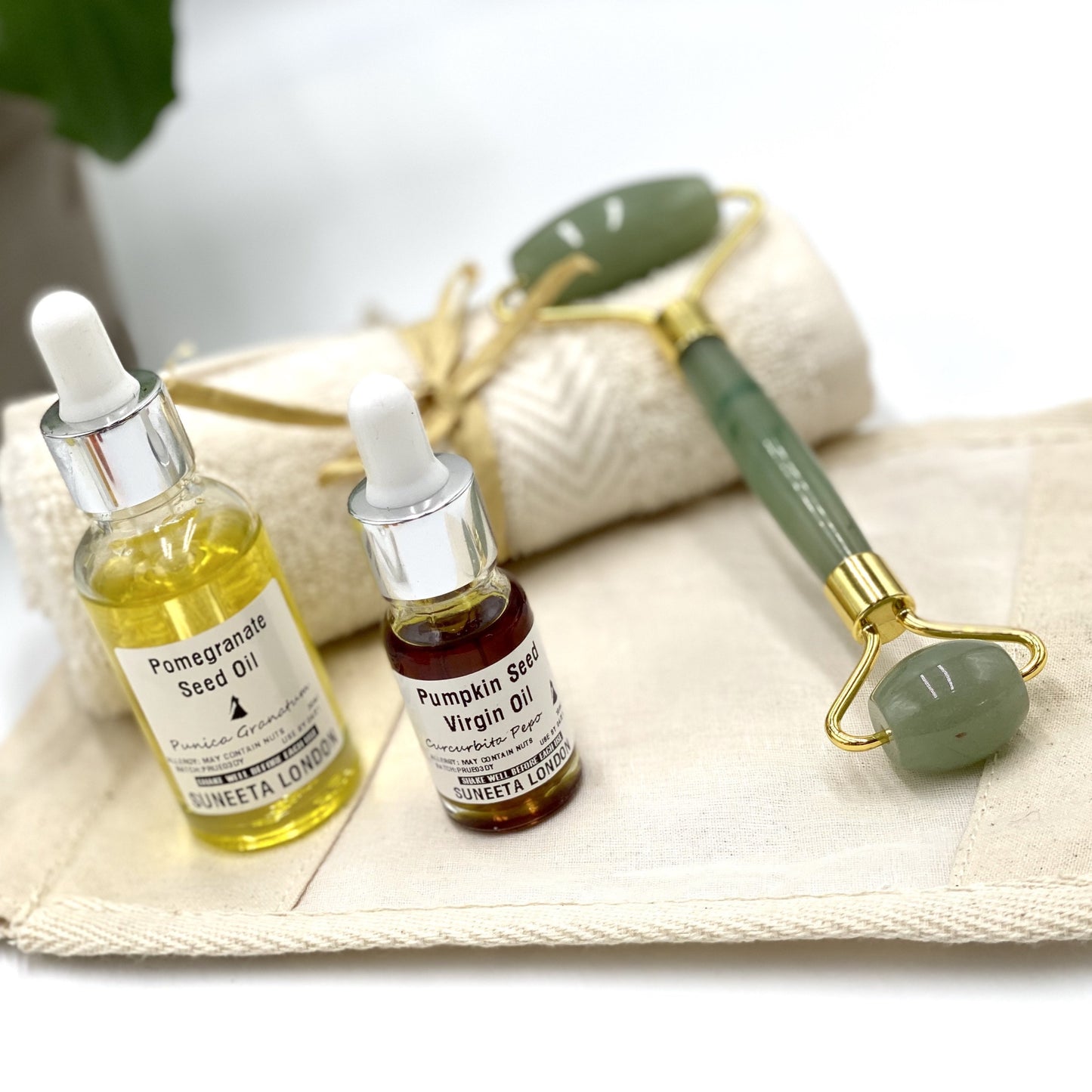 pomegranate seed oil pumpkin seed oils carrier oils high quality natural suneeta unrefined vegan