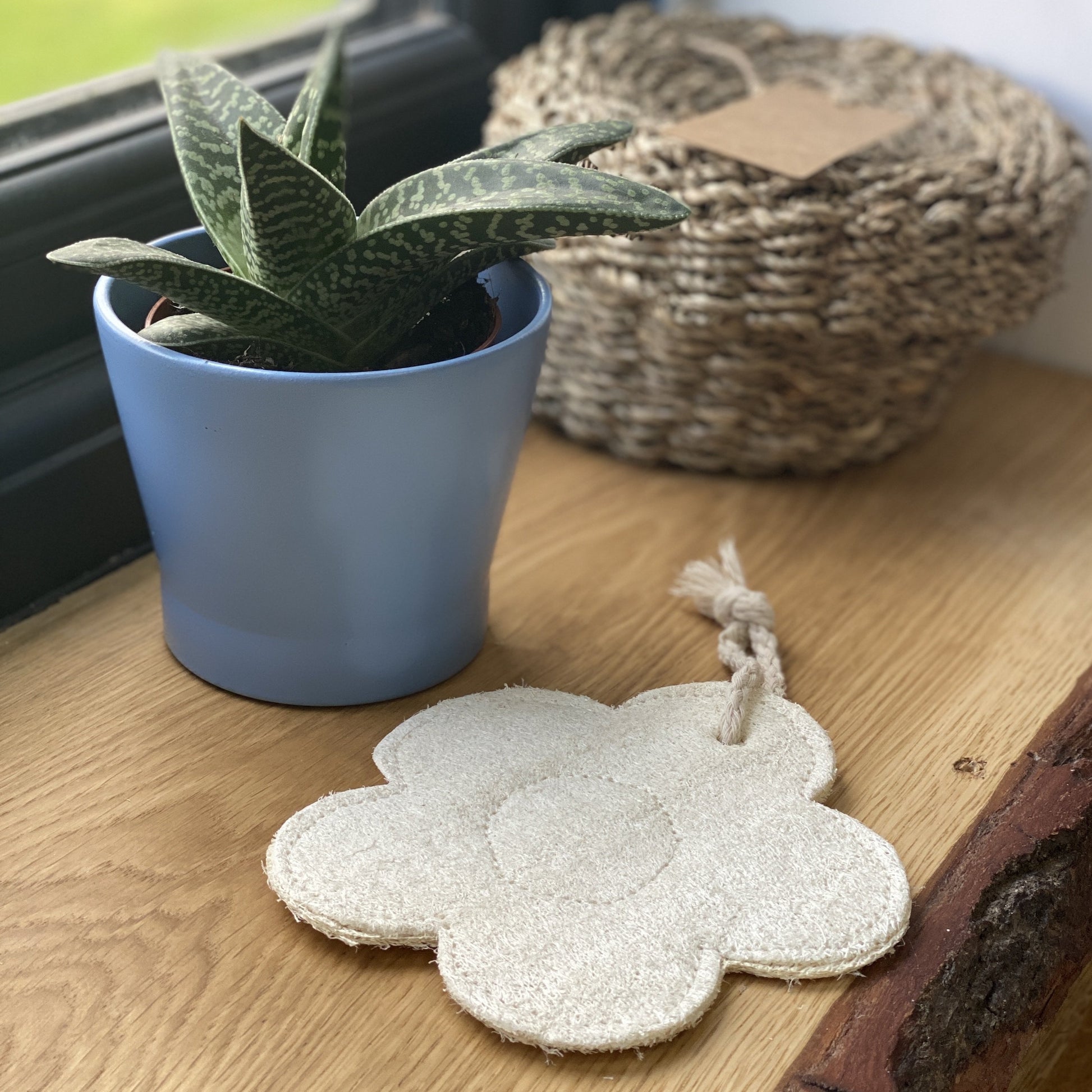 natural loofah, body loofah, flower loofah, sustainable accessory, reusable, bathroom essential, bath essential