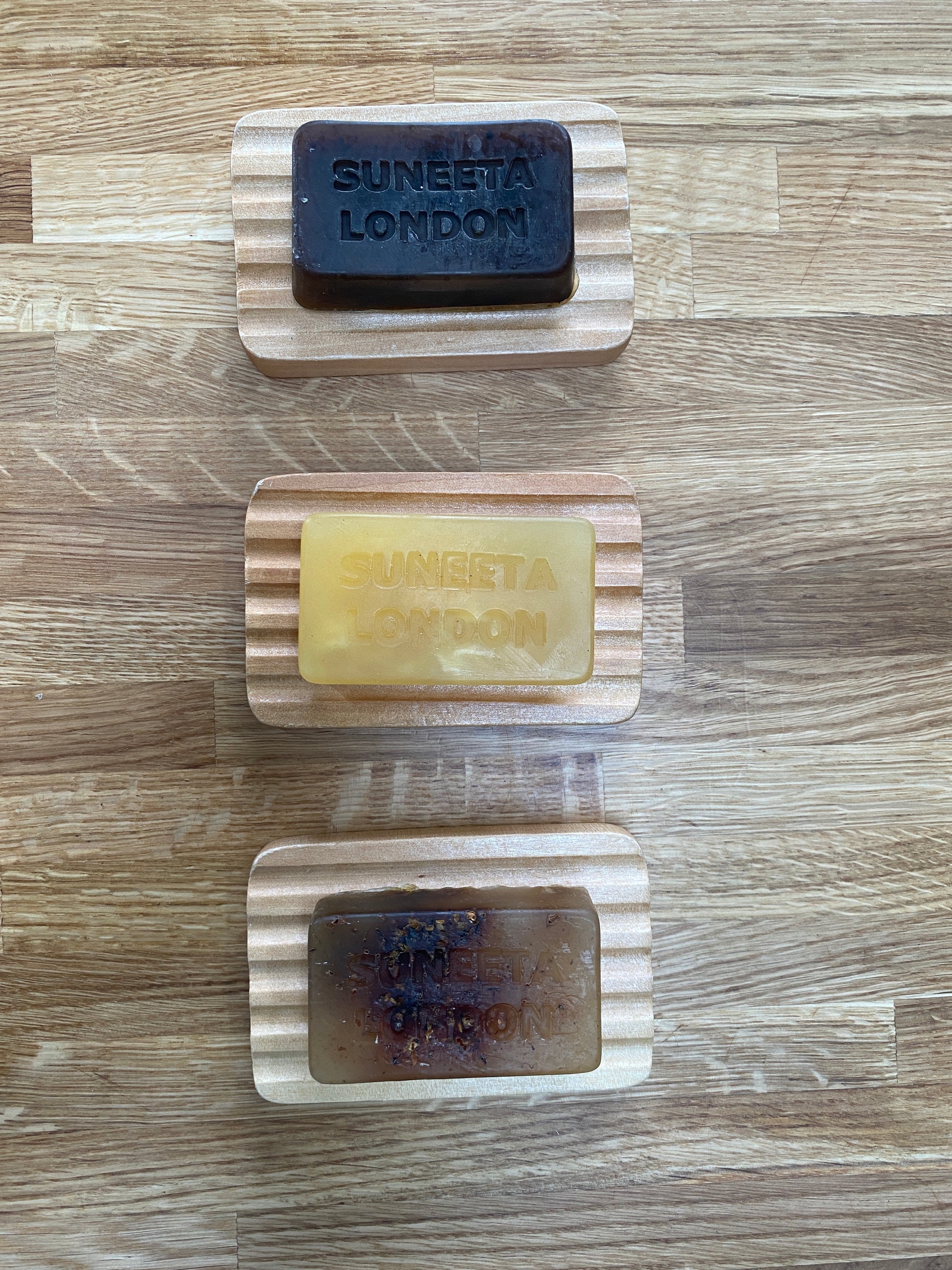 ridged beech wood soap dish by suneeta London with three natural vegan soaps